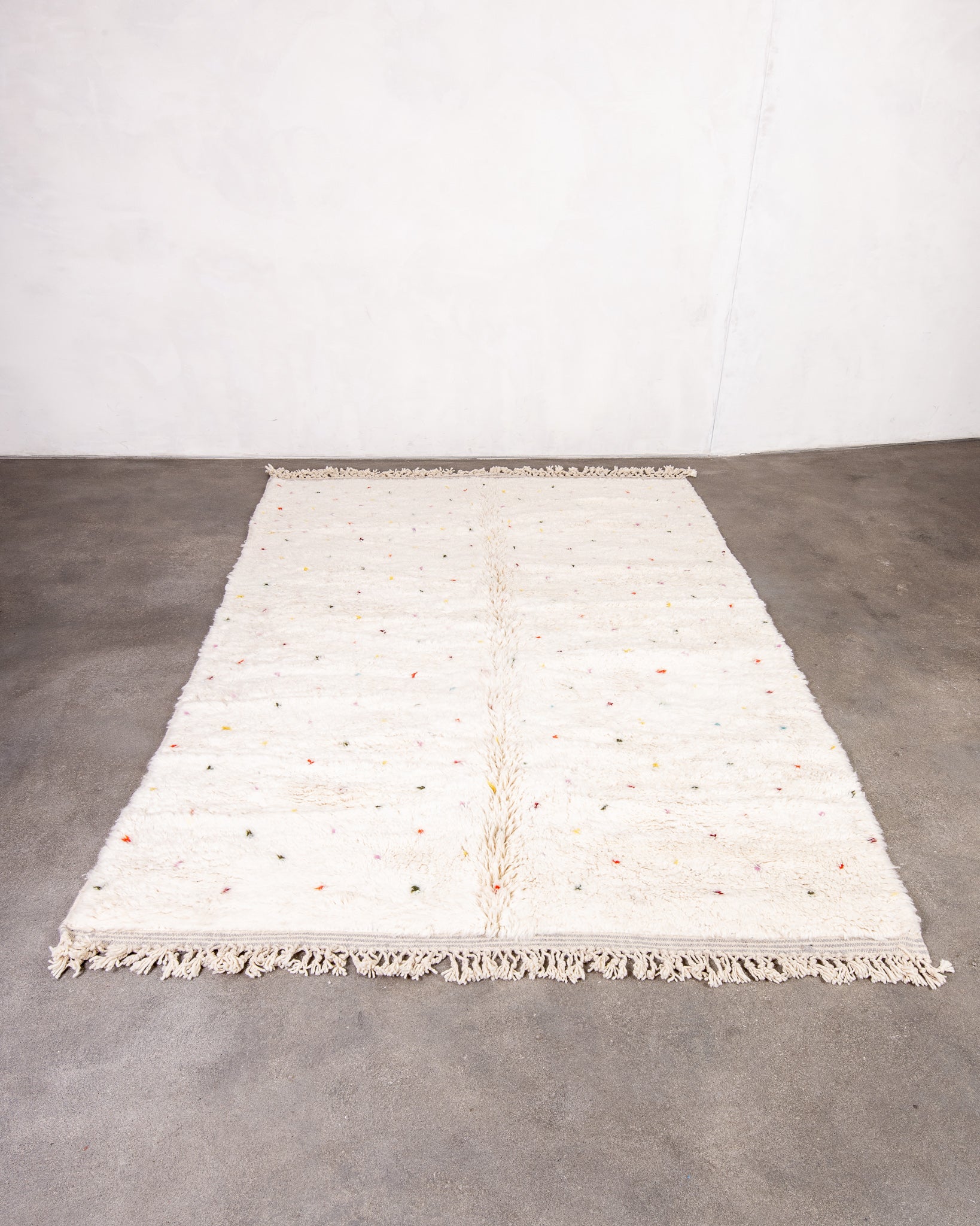 Modern designer handcrafted Berber rug from morocco Beniourain with beautiful colors and patterns